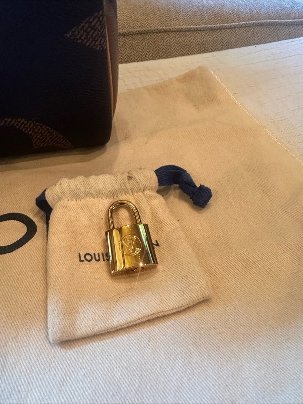❌SOLD❌RARE Louis Vuitton Reverse Speedy - Picture 13 of 16